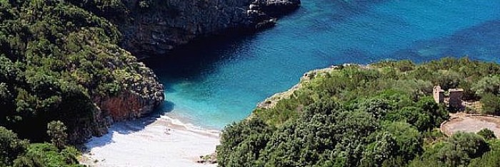 Cala Bianca la spiaggia più bella d’Italia